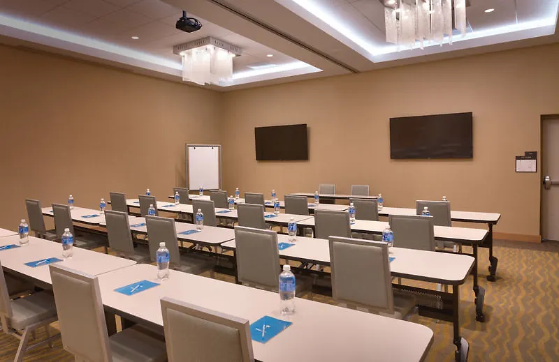 Hyatt House At Anaheim Resort/Convention Center Hotel